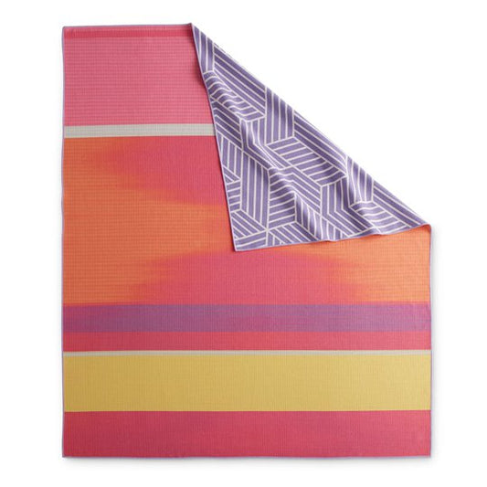 Every Season Throw Blanket, stripes/tile geo